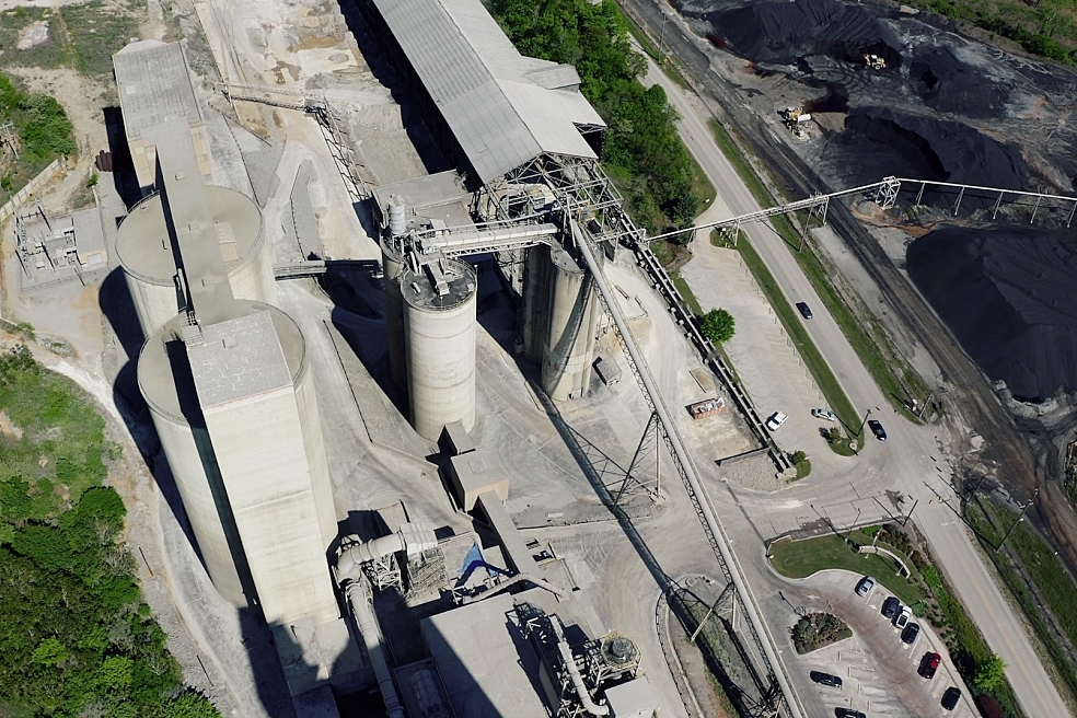 Financing of cement plants in USA