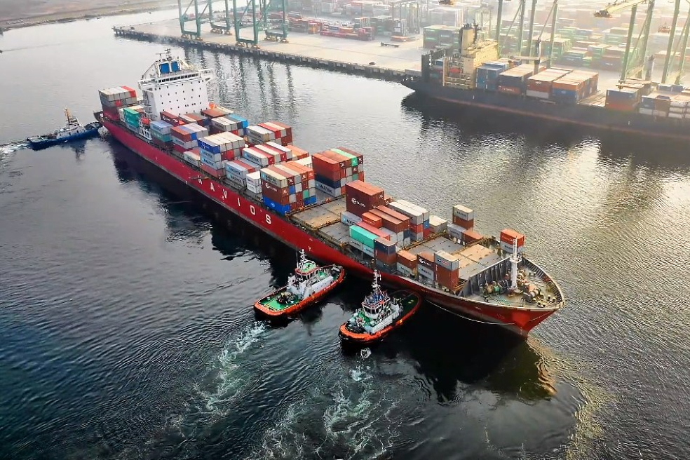 Financing for Marine container terminals